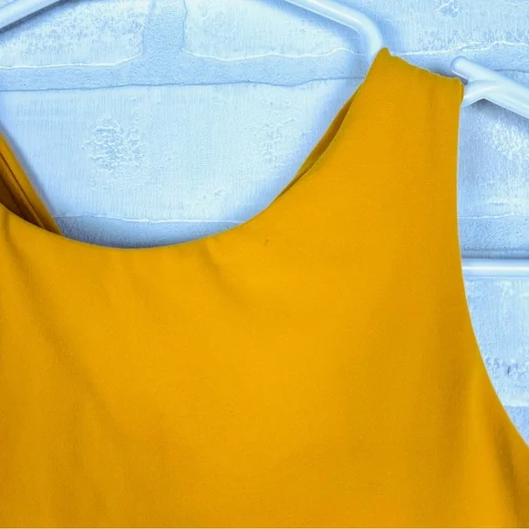 ATHLETA Conscious Crop Bra in Abyssinian Yellow Women's M Gym Yoga Athleisure - Picture 6 of 11